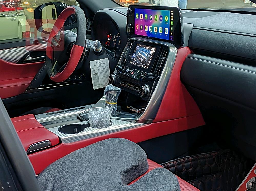 Lexus LX